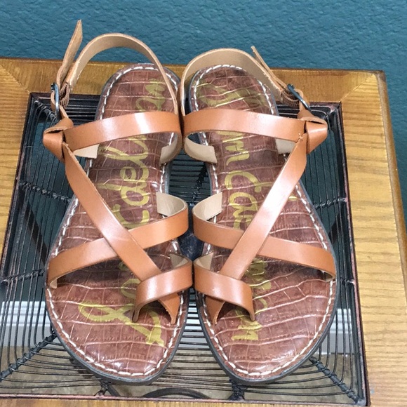 Sam Edelman Womens Gigi 6 Leather T-Strap Sandals - Picture 4 of 7